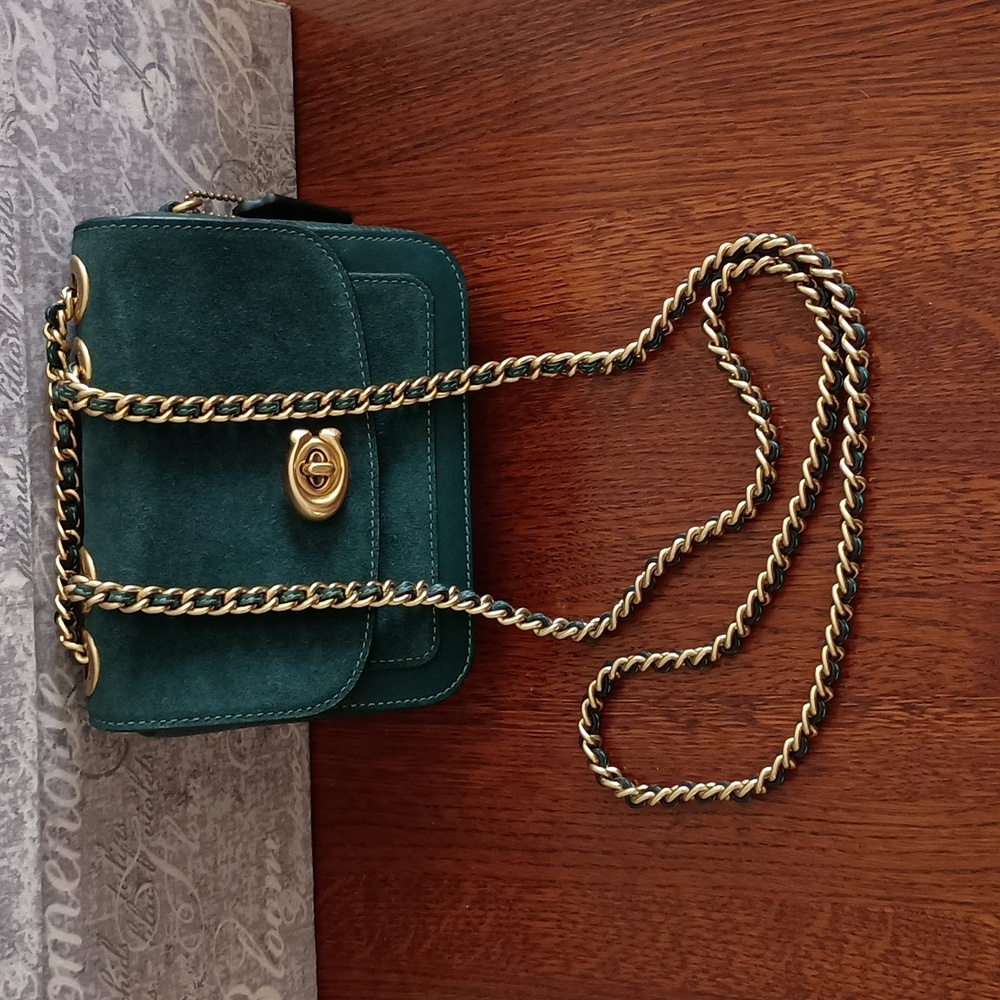 Coach Madison 16 Emerald Green Crossbody Shoulder Mini Suede Leather Bag (b400)